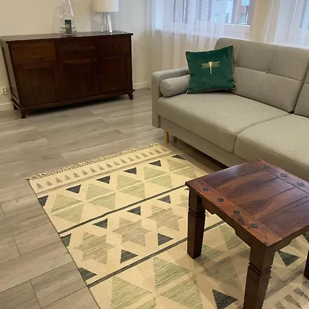 公寓 Dziewiatka 吉日茨科